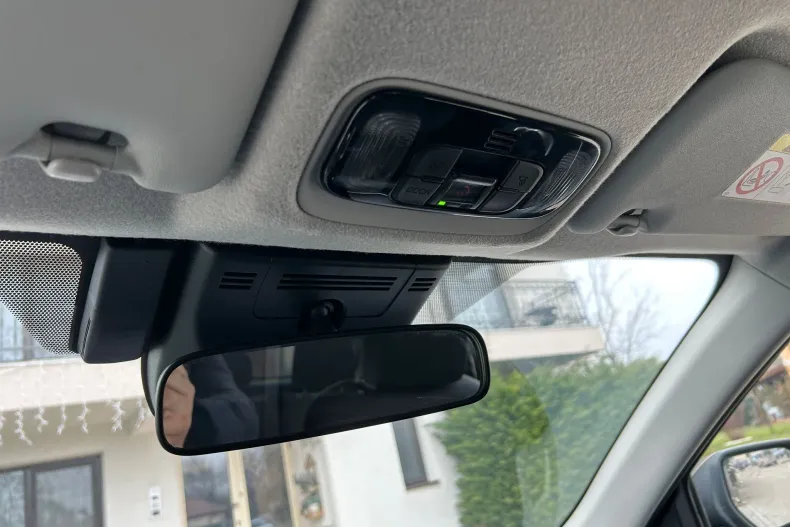 Toyota Yaris Cross din 2025 cu 32.344 km - oferta TOY197113 - foto 19