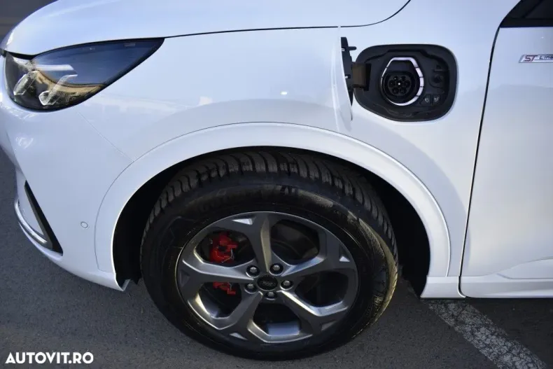 Ford Kuga din 2025 cu 1 km - oferta FOR197118 - foto 8