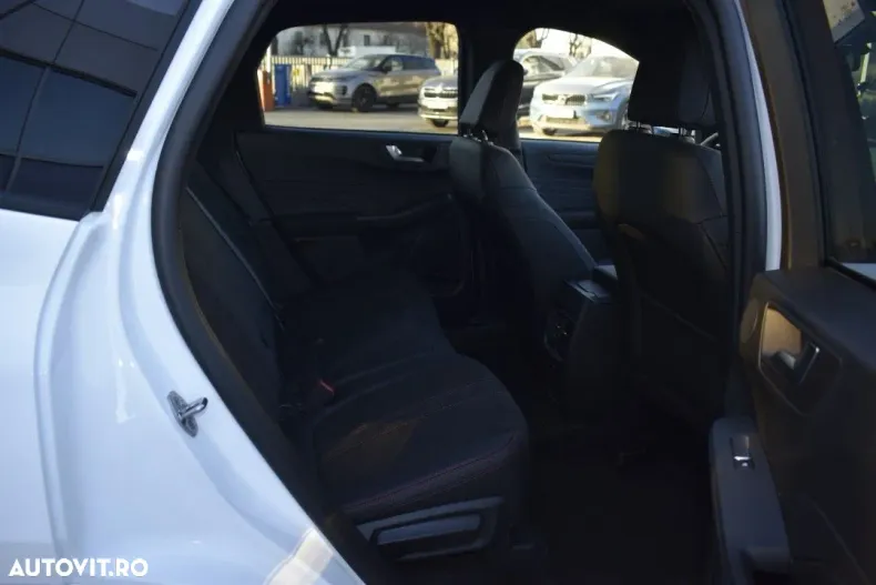 Ford Kuga din 2025 cu 1 km - oferta FOR197118 - foto 10