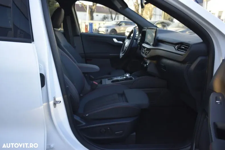 Ford Kuga din 2025 cu 1 km - oferta FOR197118 - foto 11