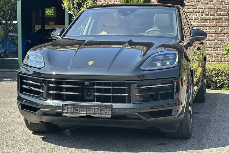 Porsche Cayenne Coupe din 2025 cu 11.800 km - oferta POR197119 - foto 6
