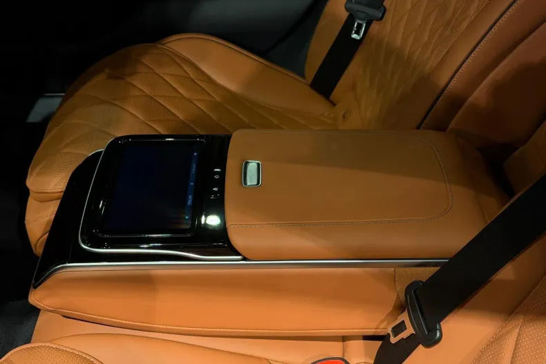 Mercedes-Benz S din 2023 cu 14.000 km - oferta MER197121 - foto 34