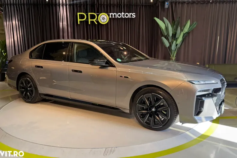 BMW M7 (Seria 7) din 2023 cu 77.900 km - oferta BMW197122 - foto 3