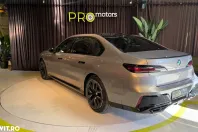 BMW M7 (Seria 7) din 2023 cu 77.900 km - oferta BMW197122 - foto 7
