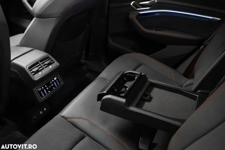 Audi Q8 din 2023 cu 17.500 km - oferta AUD197123 - foto 8