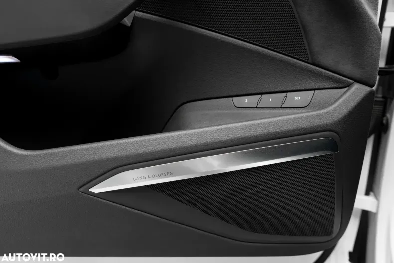 Audi Q8 din 2023 cu 17.500 km - oferta AUD197123 - foto 11