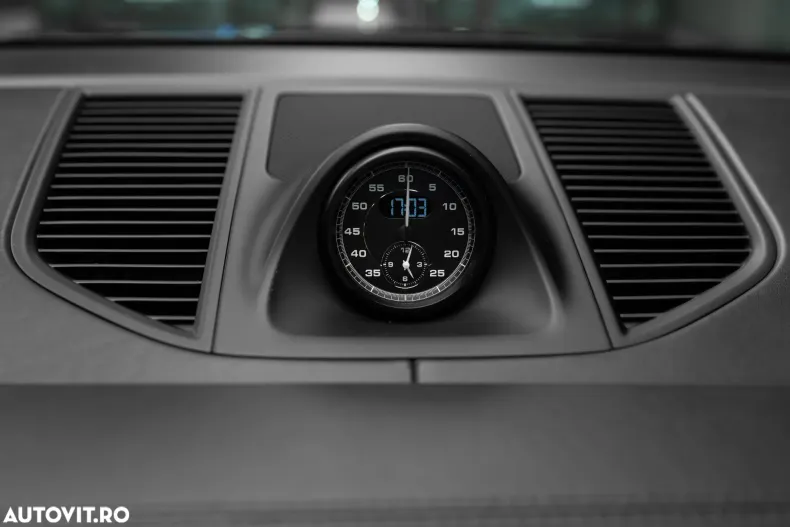 Porsche Macan din 2022 cu 46.500 km - oferta POR197124 - foto 9