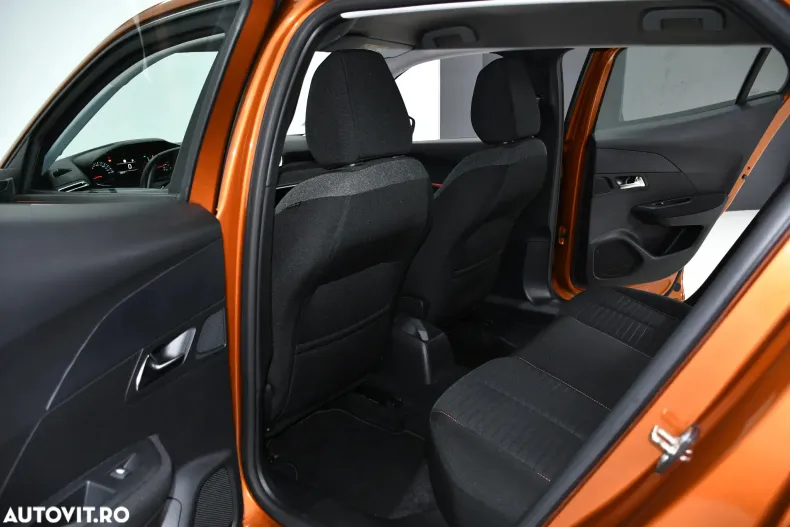 Peugeot 2008 din 2022 cu 53.000 km - oferta PEU197131 - foto 15