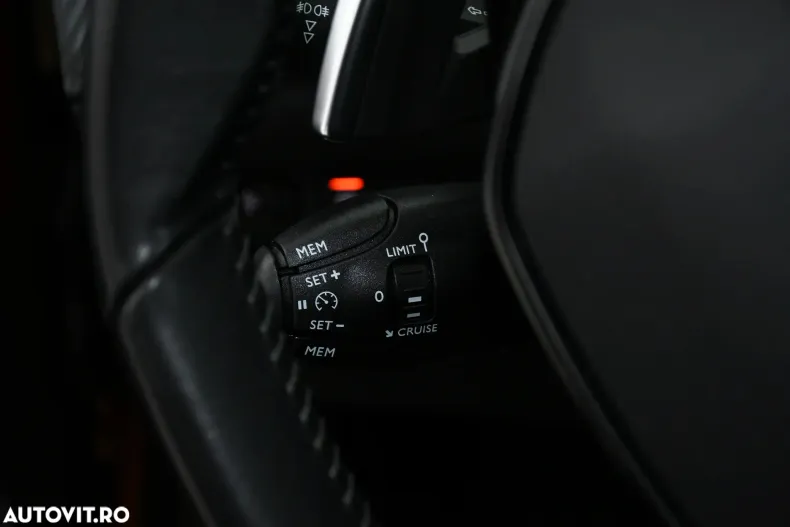Peugeot 2008 din 2022 cu 53.000 km - oferta PEU197131 - foto 28