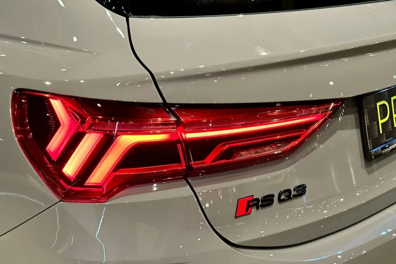 Audi RSQ3 din 2024 cu 18.000 km - oferta AUD197134 - foto 13