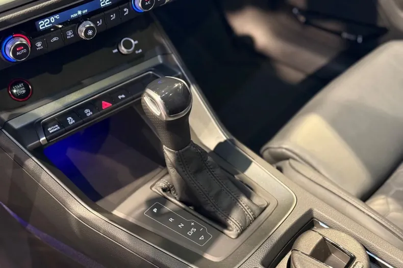 Audi RSQ3 din 2024 cu 18.000 km - oferta AUD197134 - foto 27