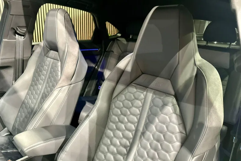 Audi RSQ3 din 2024 cu 18.000 km - oferta AUD197134 - foto 30