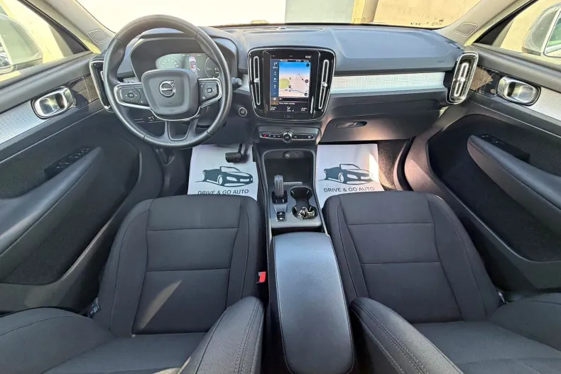 Volvo XC40 din 2021 cu 148.600 km - oferta VOL197141 - foto 13