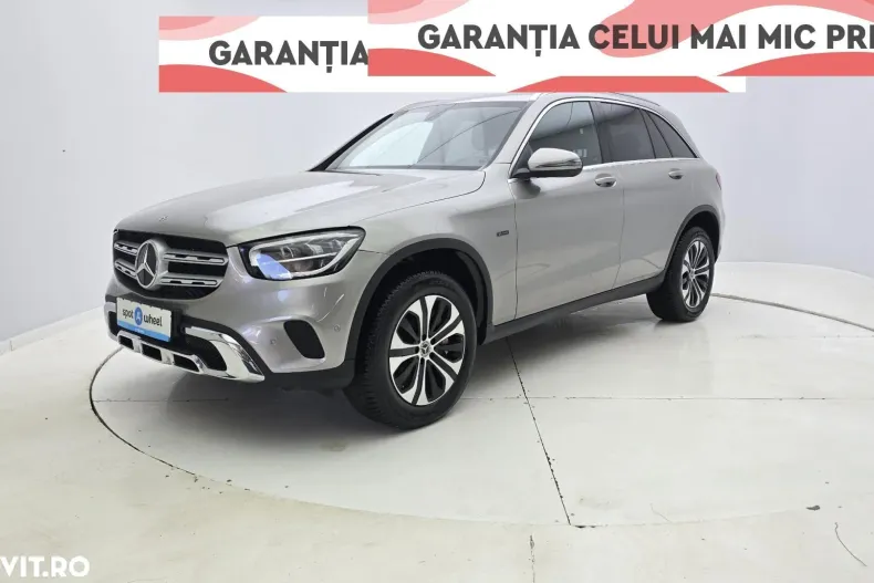 Mercedes-Benz GLC din 2020 cu 48.329 km - oferta MER197157 - foto 1