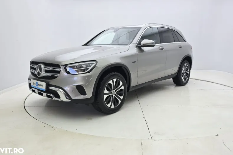 Mercedes-Benz GLC din 2020 cu 48.329 km - oferta MER197157 - foto 2