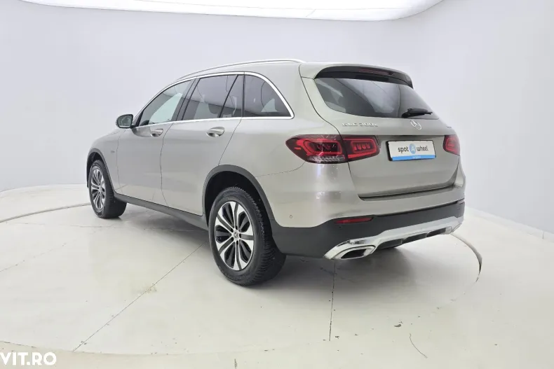 Mercedes-Benz GLC din 2020 cu 48.329 km - oferta MER197157 - foto 9