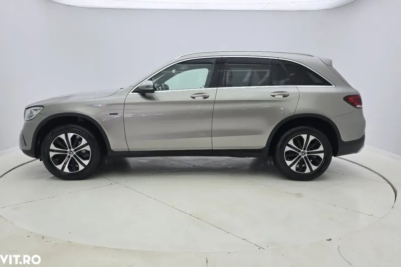 Mercedes-Benz GLC din 2020 cu 48.329 km - oferta MER197157 - foto 10