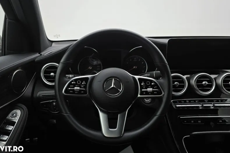 Mercedes-Benz GLC din 2020 cu 48.329 km - oferta MER197157 - foto 15