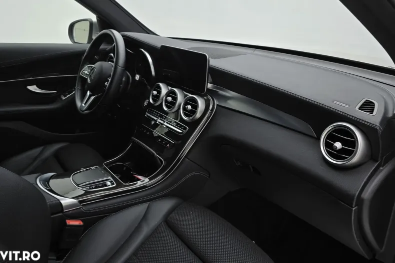 Mercedes-Benz GLC din 2020 cu 48.329 km - oferta MER197157 - foto 19