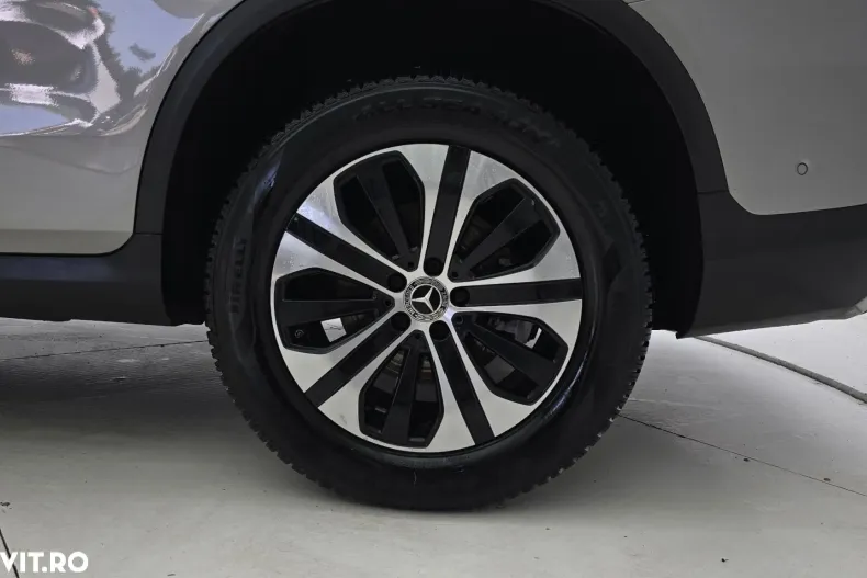 Mercedes-Benz GLC din 2020 cu 48.329 km - oferta MER197157 - foto 21