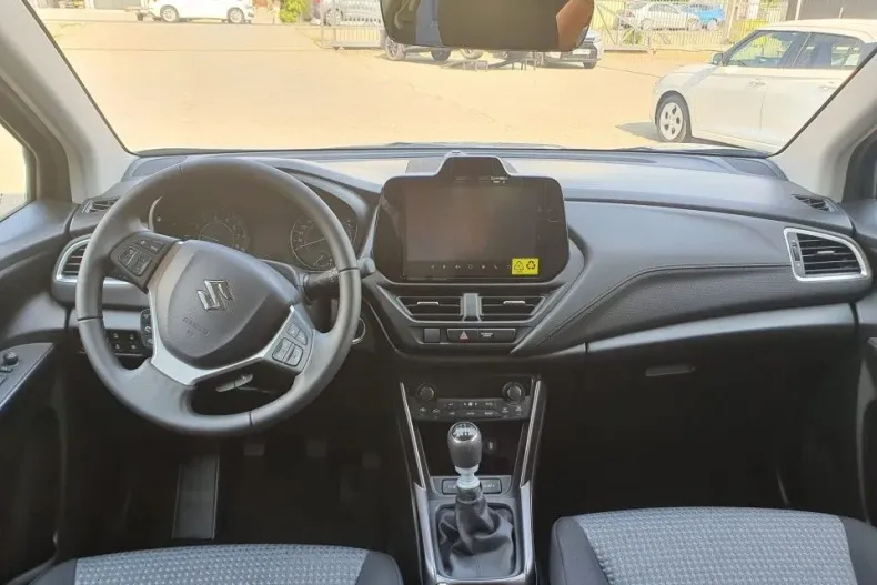 Suzuki S-Cross din 2025 cu 5 km - oferta SUZ197159 - foto 5