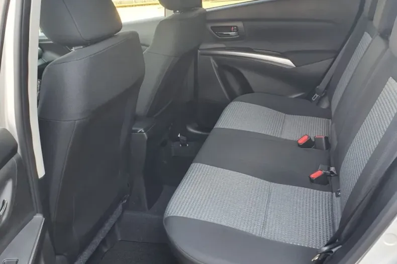 Suzuki S-Cross din 2025 cu 5 km - oferta SUZ197159 - foto 8