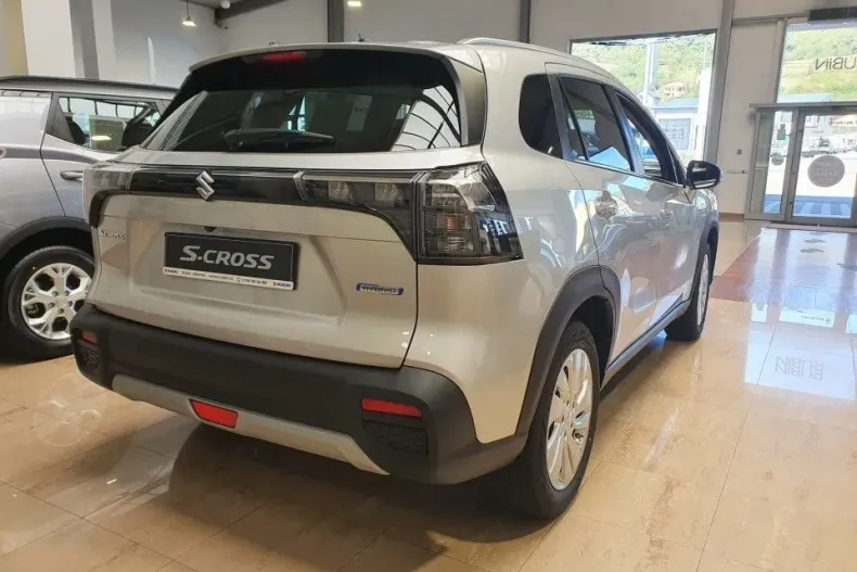 Suzuki S-Cross din 2025 cu 5 km - oferta SUZ197160 - foto 3