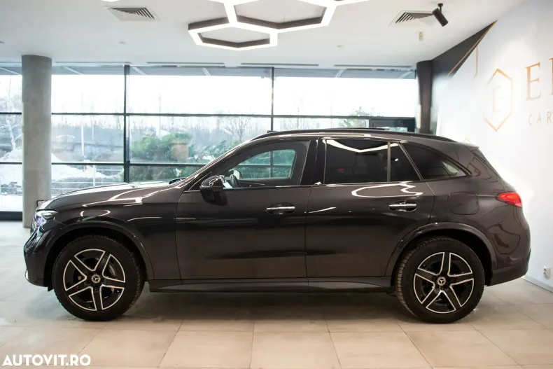 Mercedes-Benz GLC din 2023 cu 48.225 km - oferta MER197166 - foto 4