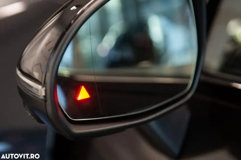 Mercedes-Benz GLC din 2023 cu 48.225 km - oferta MER197166 - foto 15