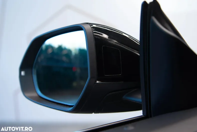 Audi Q8 din 2022 cu 60.236 km - oferta AUD197167 - foto 13