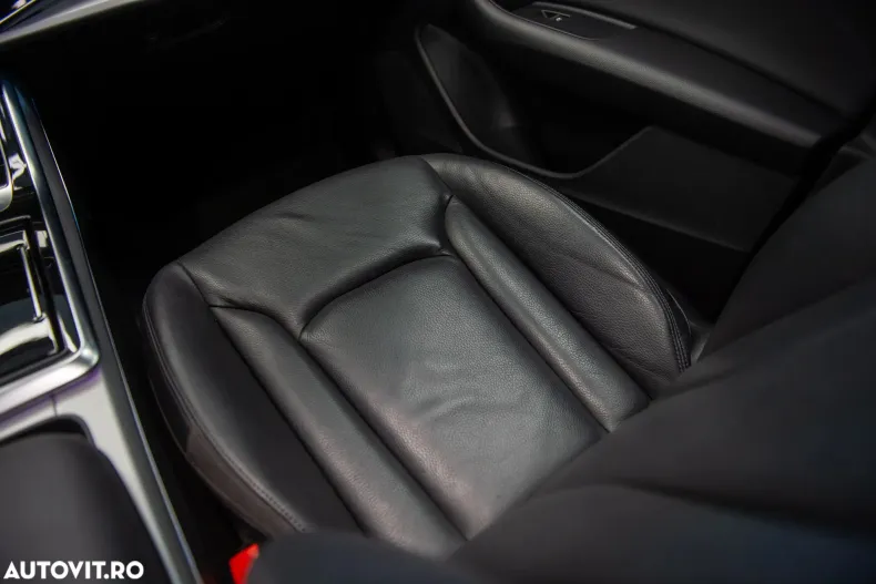 Audi Q8 din 2022 cu 60.236 km - oferta AUD197167 - foto 30