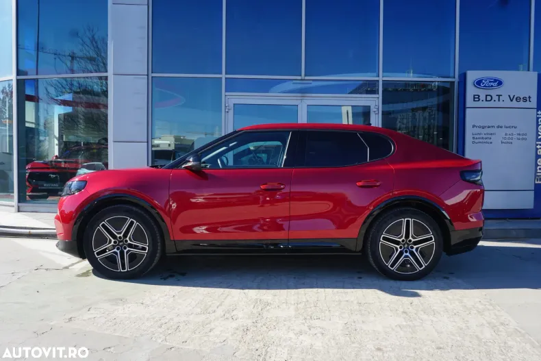 Ford Capri din 2024 cu 10.939 km - oferta FOR197168 - foto 3