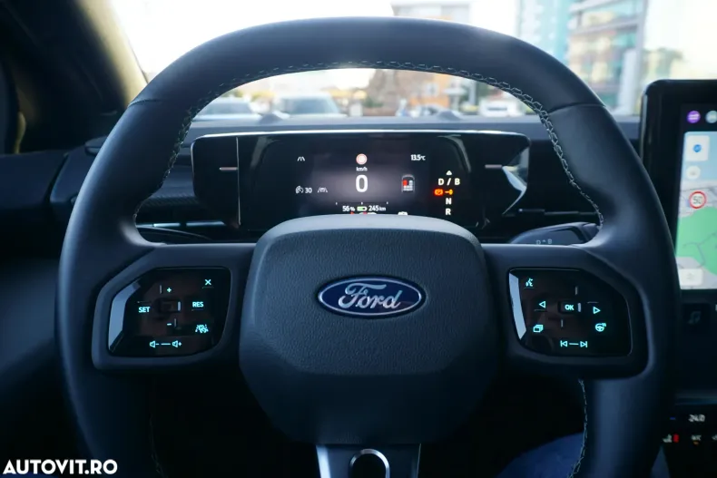 Ford Capri din 2024 cu 10.939 km - oferta FOR197168 - foto 17