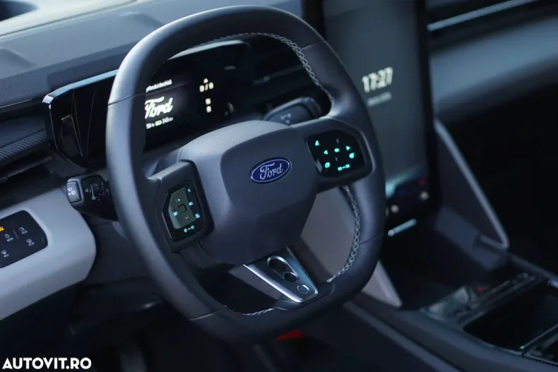 Ford Capri din 2024 cu 10.939 km - oferta FOR197168 - foto 21