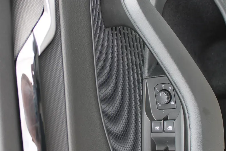 Skoda Octavia din 2026 cu 6 km - oferta SKO197171 - foto 9