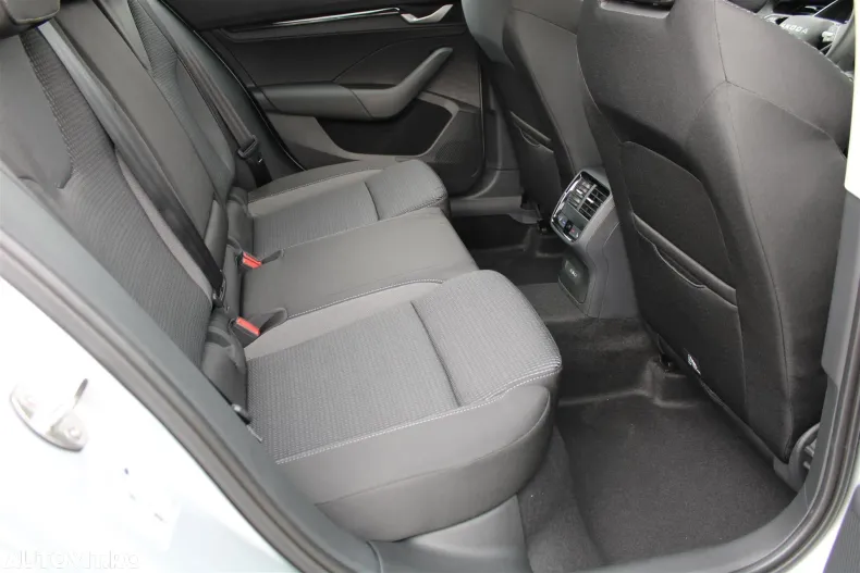 Skoda Octavia din 2026 cu 6 km - oferta SKO197171 - foto 14