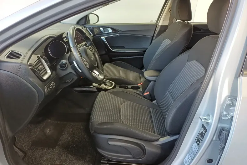 Kia Ceed din 2023 cu 119.301 km - oferta KIA197172 - foto 5