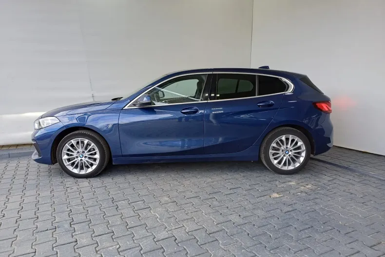 BMW 118i (Seria 1) din 2023 cu 39.582 km - oferta BMW197173 - foto 2