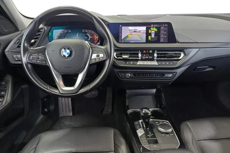 BMW 118i (Seria 1) din 2023 cu 39.582 km - oferta BMW197173 - foto 7