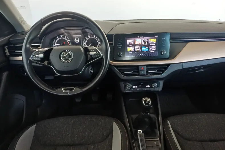 Skoda Scala din 2023 cu 76.720 km - oferta SKO197176 - foto 9