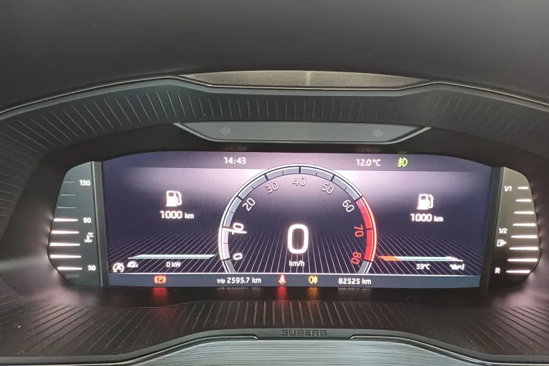 Skoda Superb din 2022 cu 82.525 km - oferta SKO197177 - foto 15