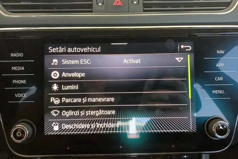 Skoda Superb din 2022 cu 82.525 km - oferta SKO197177 - foto 20