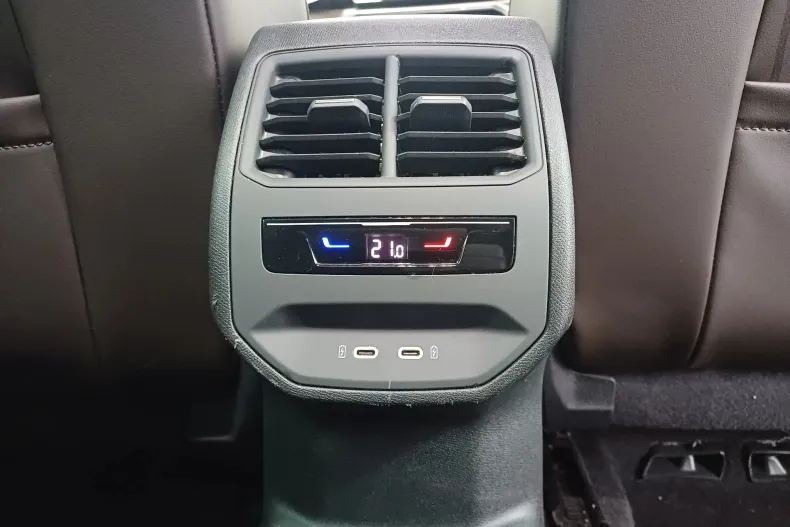 Seat Leon din 2023 cu 103.234 km - oferta SEA197178 - foto 35