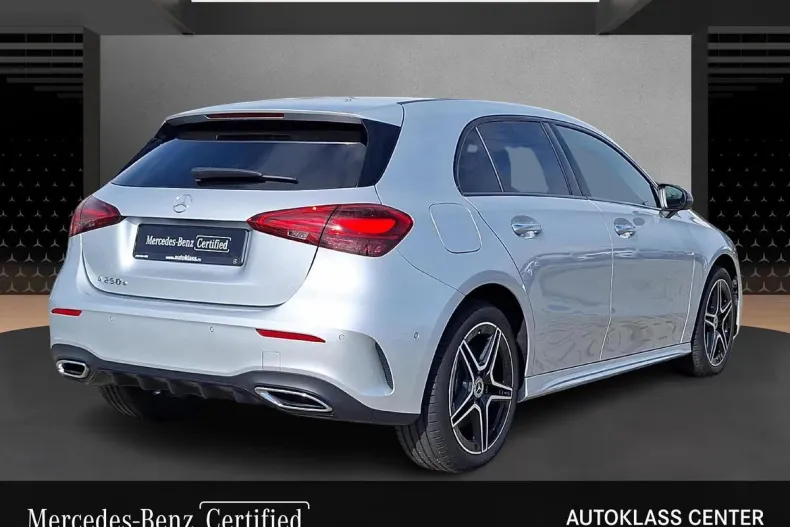 Mercedes-Benz A 250 (Clasa A) din 2023 cu 27.930 km - oferta MER197184 - foto 6