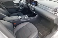 Mercedes-Benz A 250 (Clasa A) din 2023 cu 27.930 km - oferta MER197184 - foto 13