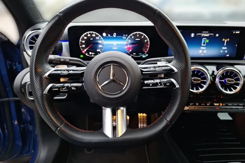 Mercedes-Benz A 200 (Clasa A) din 2023 cu 21.010 km - oferta MER197185 - foto 11