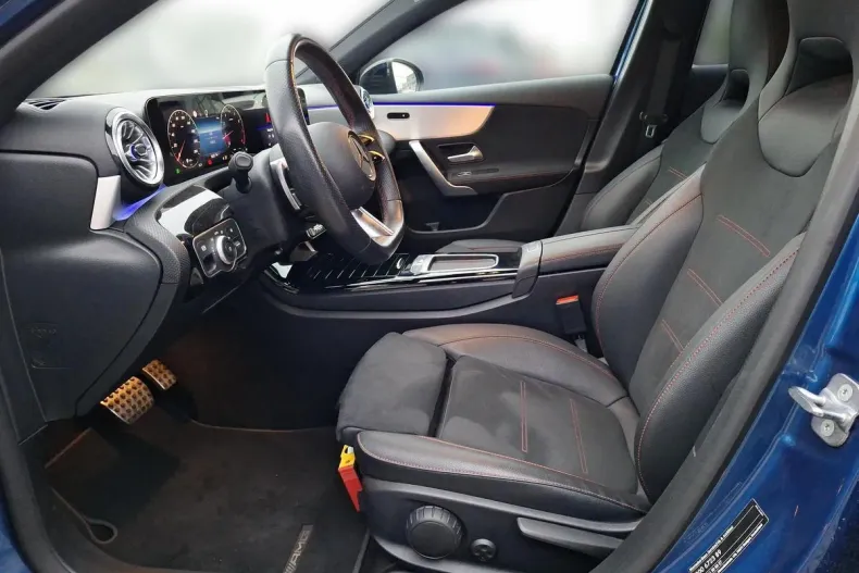 Mercedes-Benz A 200 (Clasa A) din 2023 cu 21.010 km - oferta MER197185 - foto 14