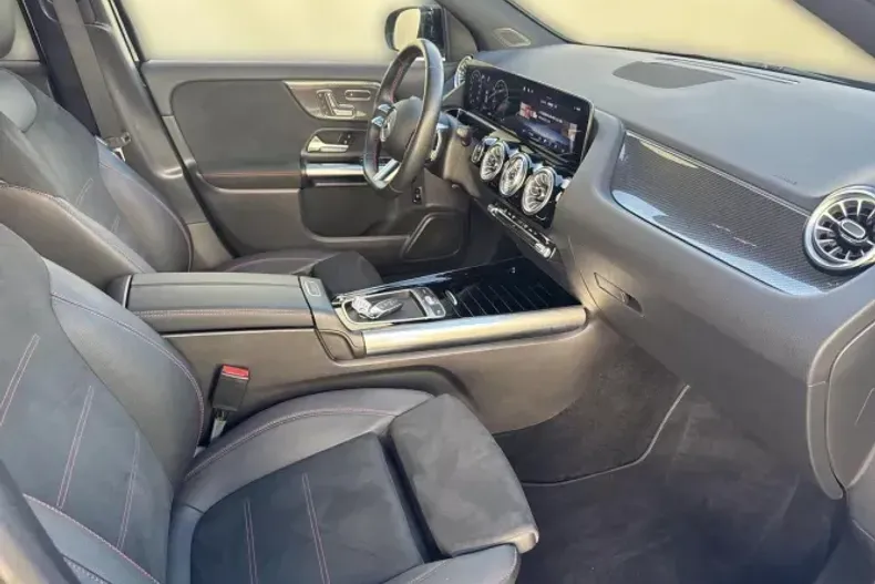 Mercedes-Benz GLA din 2025 cu 17.985 km - oferta MER197187 - foto 12