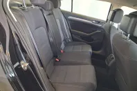 Volkswagen Passat din 2021 cu 59.029 km - oferta VOL197190 - foto 29