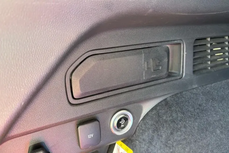 Ford Kuga din 2024 cu 24.448 km - oferta FOR197204 - foto 10